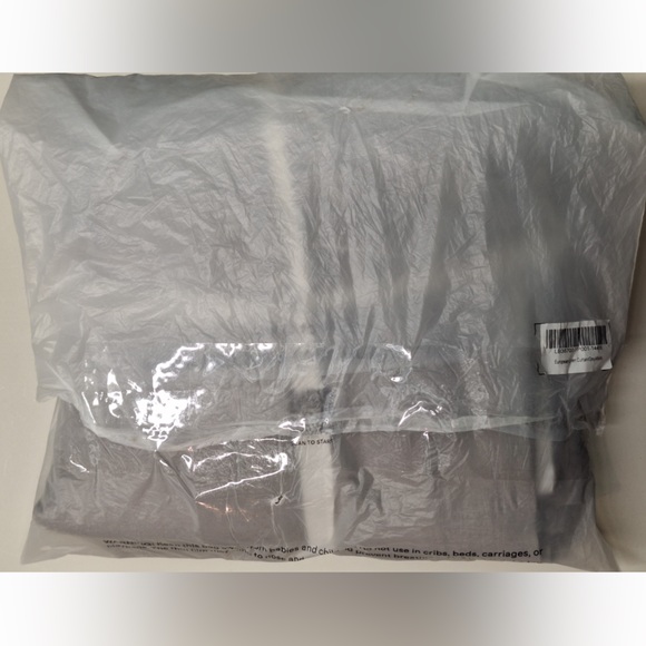 NWT QUINCE Set Of 2 48x84 European Linen Curtains Grey 8202 - Picture 9 of 10